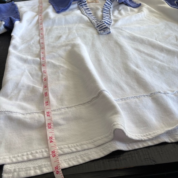 We The Free V-Neck Pullover - Picture 5 of 9